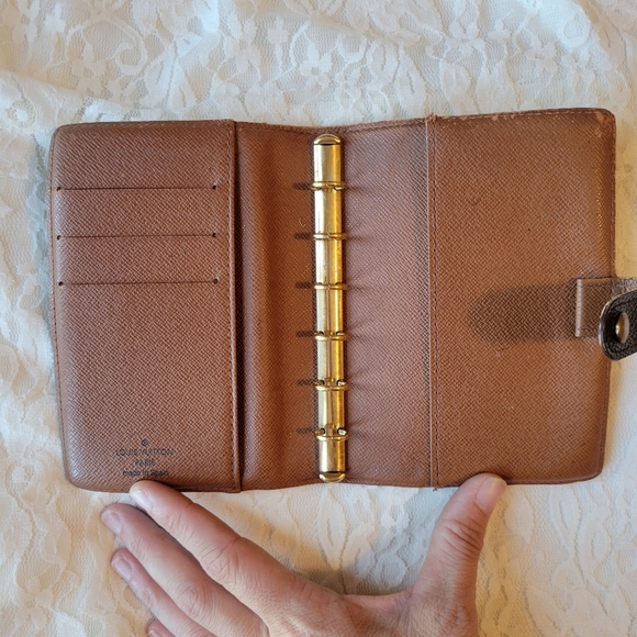 Louis Vuitton Monogram Agenda - Picture 6 of 10